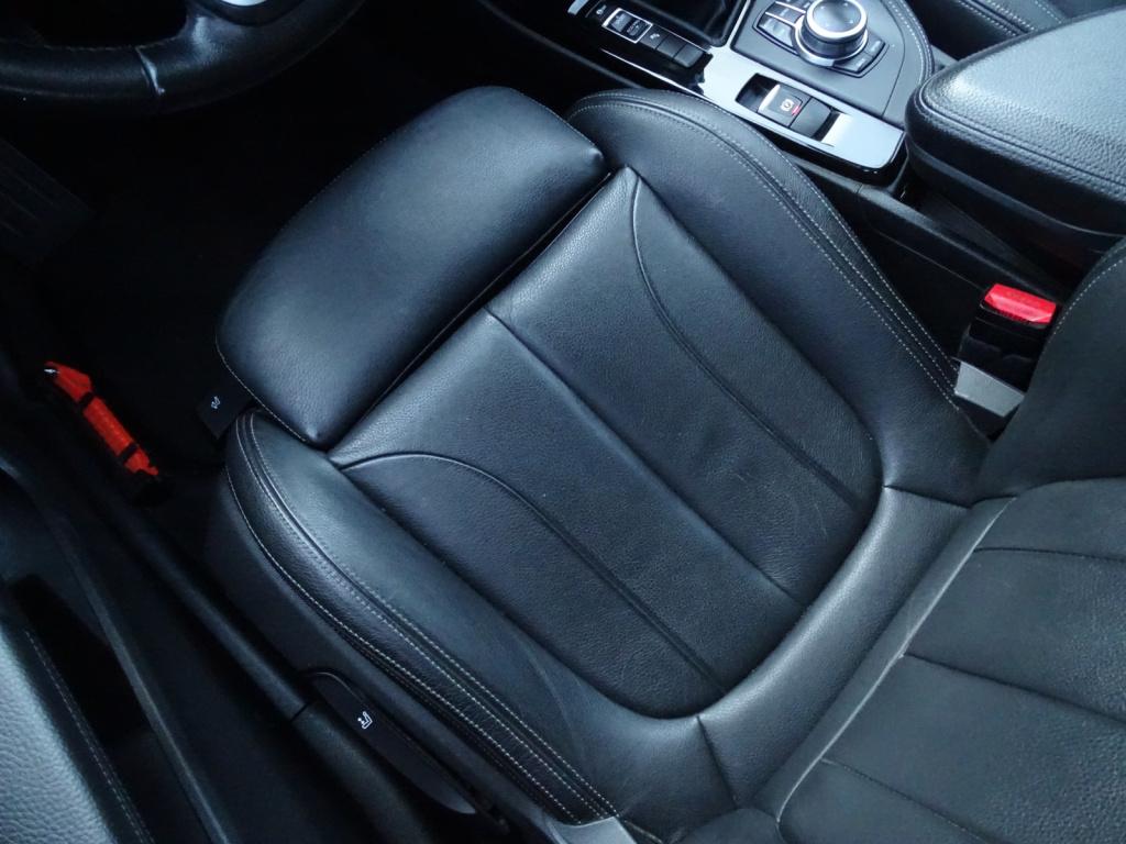 BMW X1 sdrive18i x-line | leder | led
