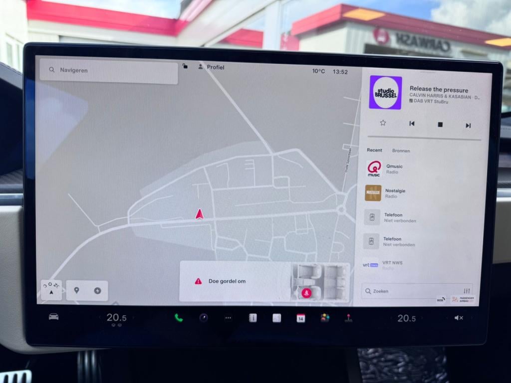 Tesla Model S plaid awd