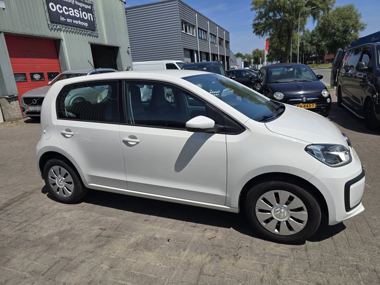 Volkswagen up 1.0 move