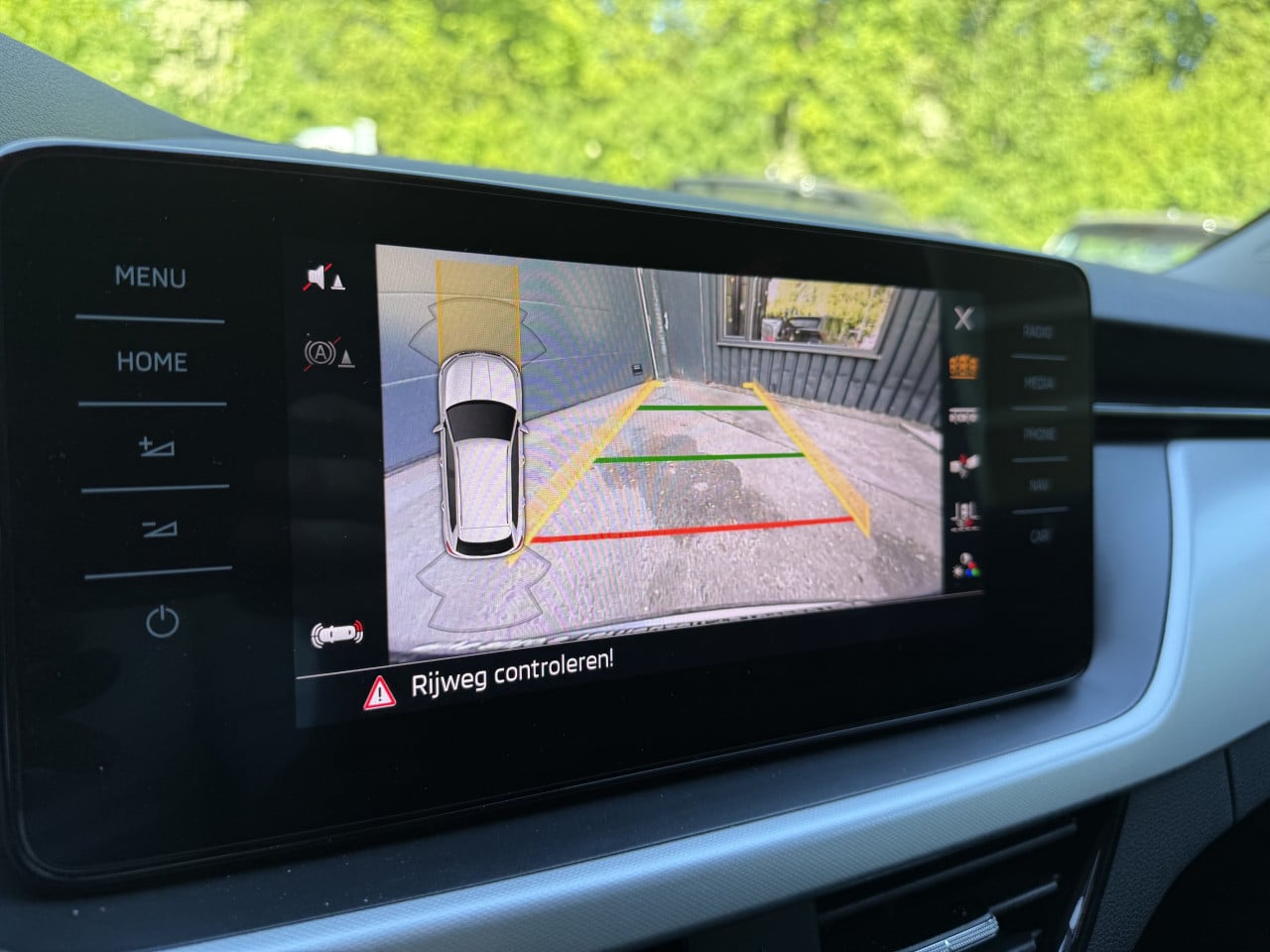 Skoda Kamiq 1.0 TSI Active 2024/ Virtual/ Led/ Airco/ Carplay