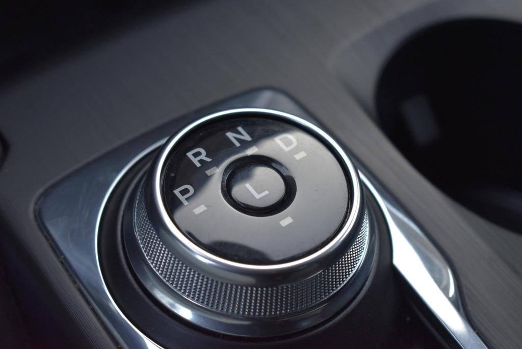 Ford Kuga 2.5 phev st-line | climate control | cruise control | winterpakke