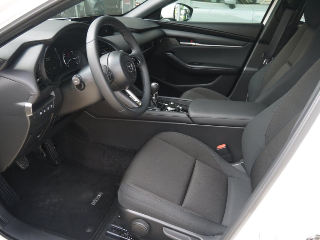 Mazda 3 2.0 e-skyactiv-g m hybrid 122 prime-line|rijklaar