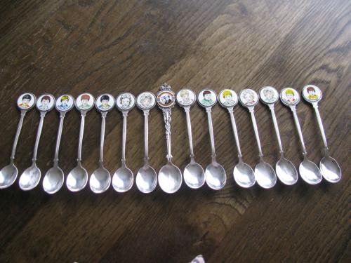 Theelepeltjes van het Koningshuis.