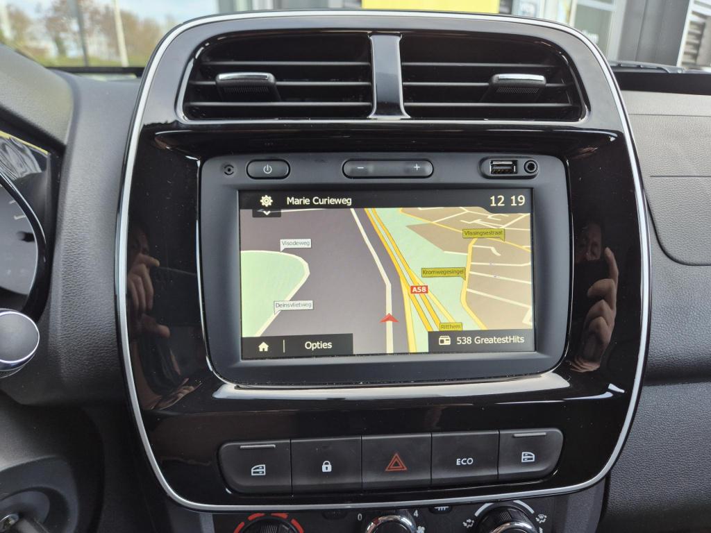 Dacia Spring expression 27 kwh lederen bekleding, navigatie, camera, ccs sn