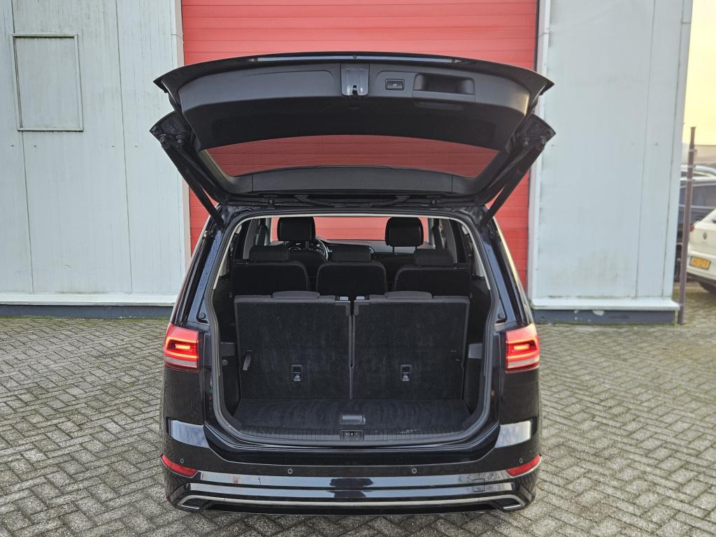 Volkswagen Touran 1.2 tsi highline business r-line 7-pers. | acc | camera