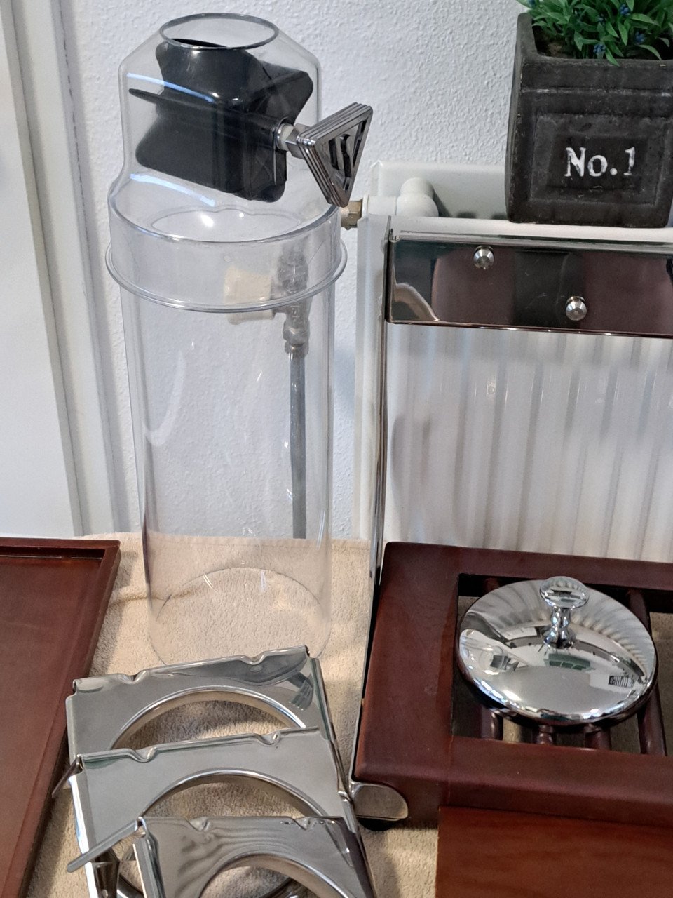 Muesli dispenser