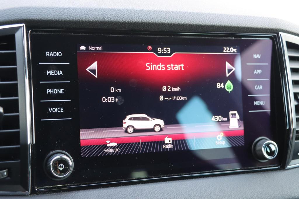 Skoda Karoq 1.5 tsi sportline business dsg7 150pk