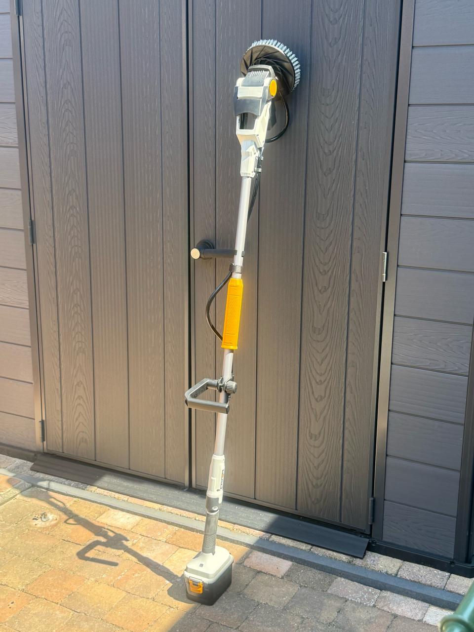 TwinBrush 18Volt
