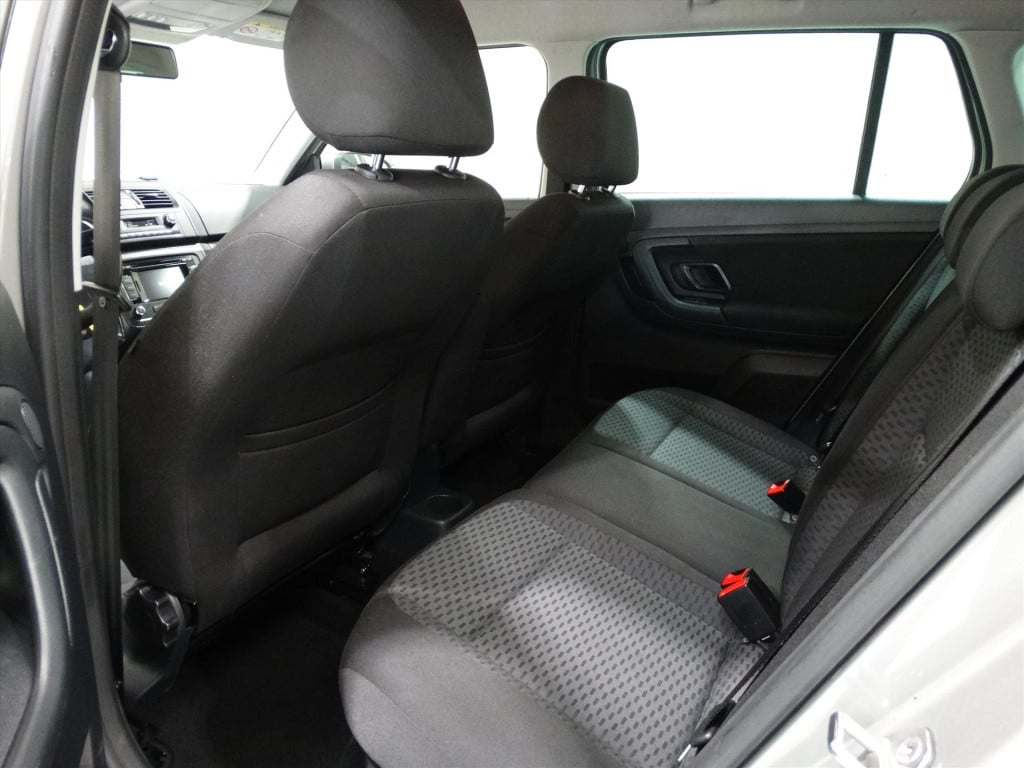 Skoda Fabia 1.2 tsi 105pk dsg-7 drive