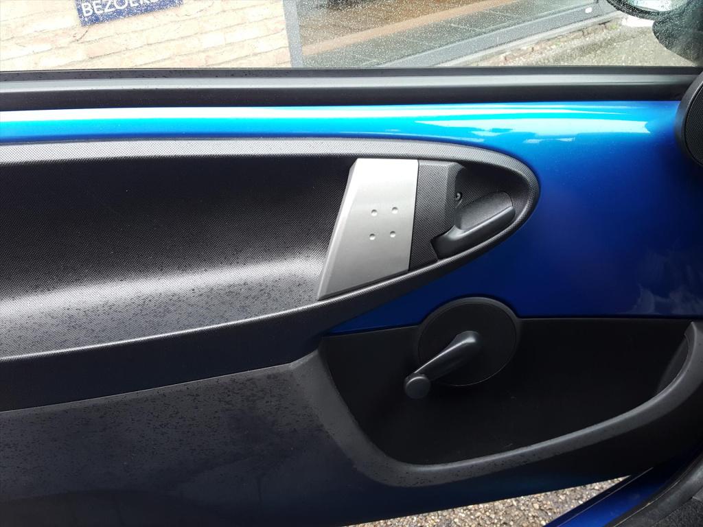 Peugeot 107 1.0 68pk 3d access pack accent airco | bluetooth bellen | afnee