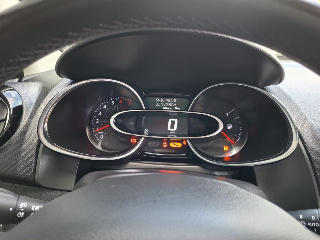 Renault Clio estate 0.9 tce intens