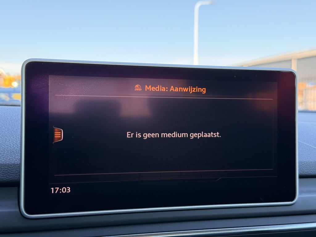 Audi A4 limousine | achteruitrijcamera | keyless | digital dash | 2.0 tfsi