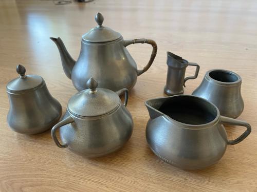 Tinnen servies te koop