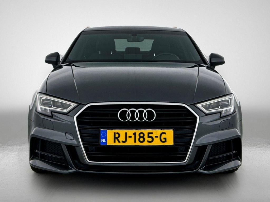 Audi A3 limousine 1.0 tfsi s line | navigatie | afgevlakt sportstuur | spor