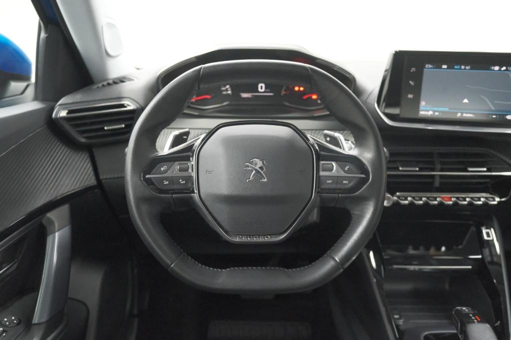 Peugeot 2008 puretech 130 eat8 allure | camera | navigatie | apple carplay 