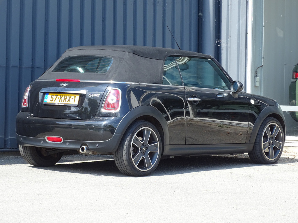 Mini Cooper Cabrio mini 1.6 pepper | airco | cruise | stoelverwarming | 17"