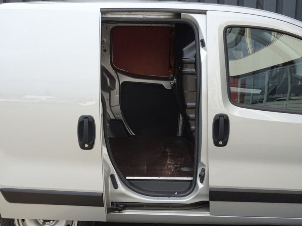 Fiat Fiorino 1.3 mj basis euro 6 | airco | navi | bluetooth | trekhaak