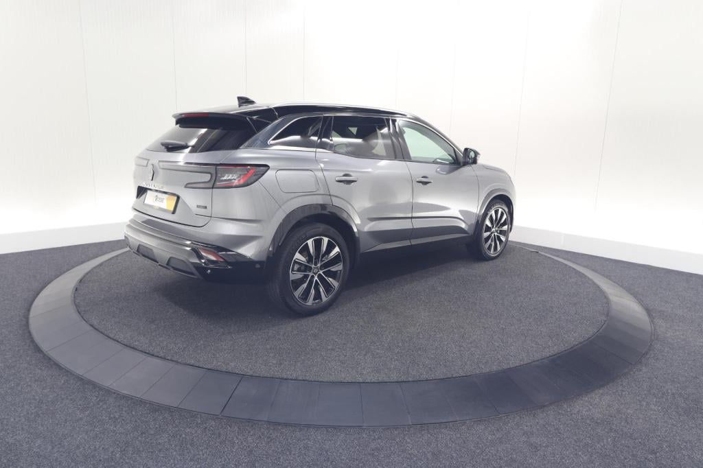 Renault Austral 1.2 e-tech full hybrid 200 techno | 360 camera | panoramada