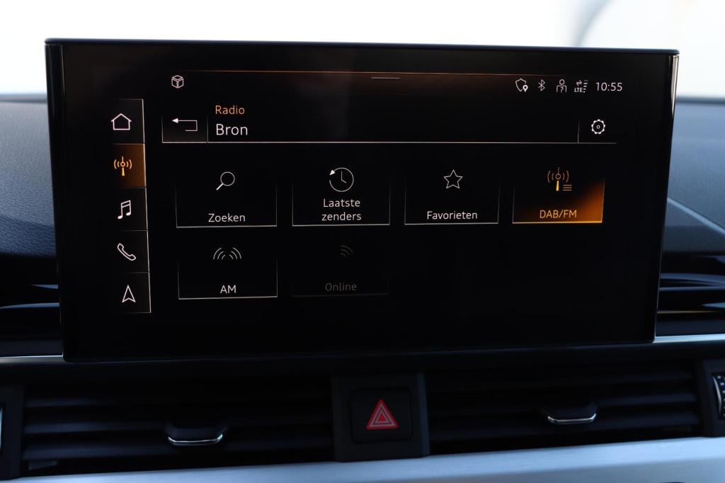 Audi A4 limousine 35 tfsi s edition 150pk s-tronic