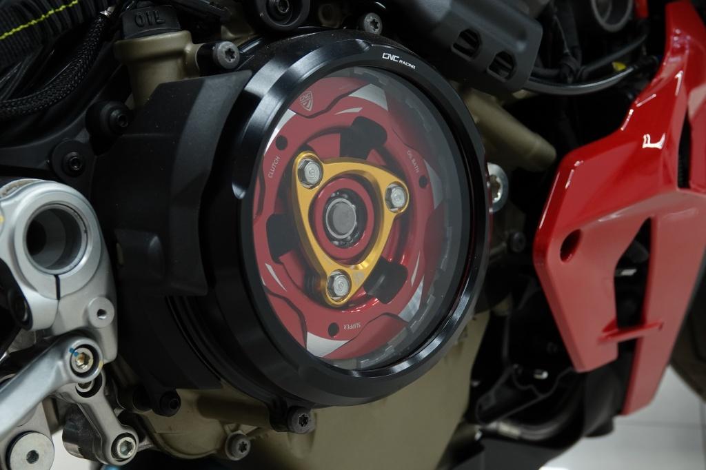 Ducati Streetfighter tour v4 s | akrapovic | carbon |