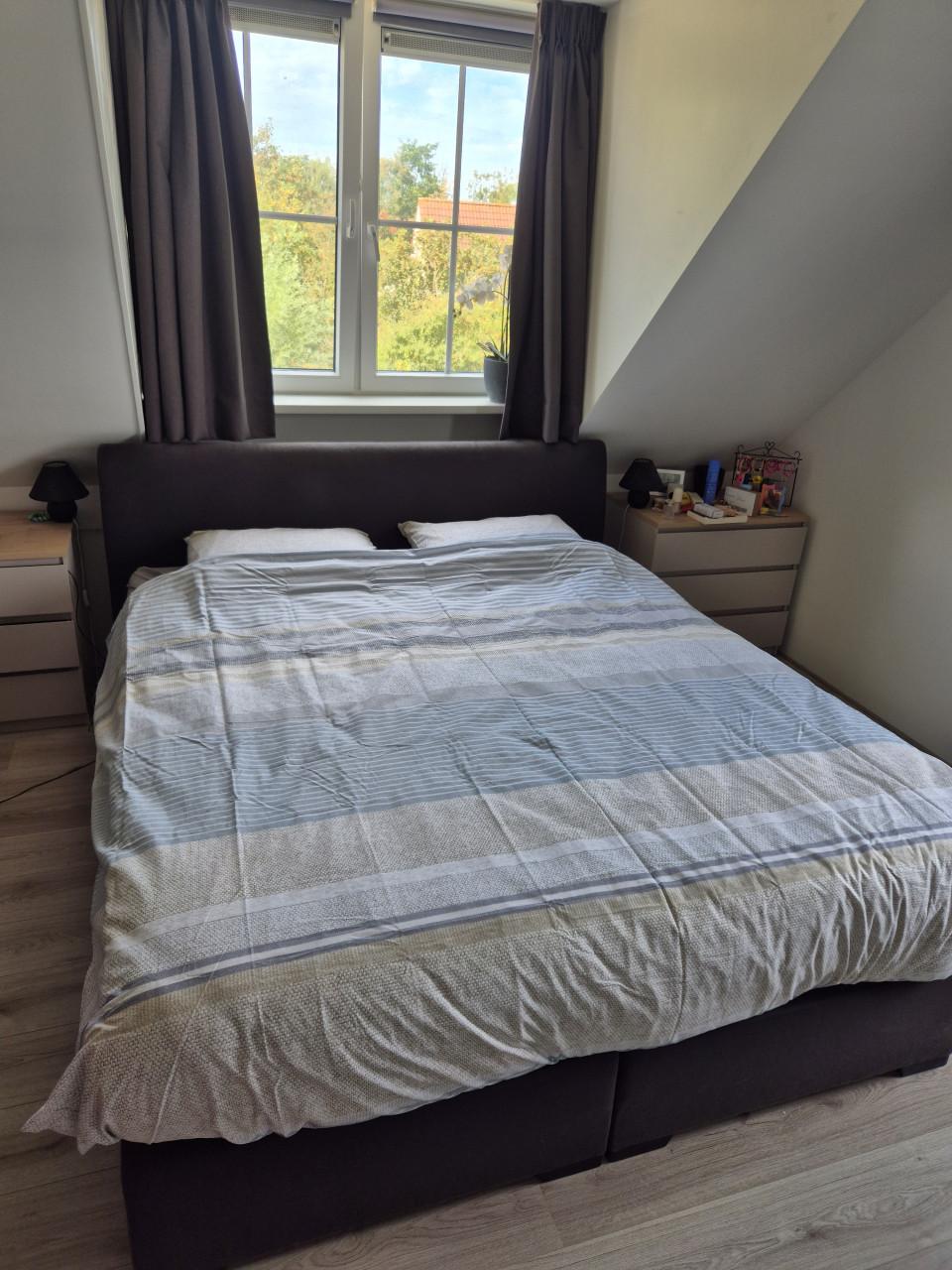 Boxspring bed