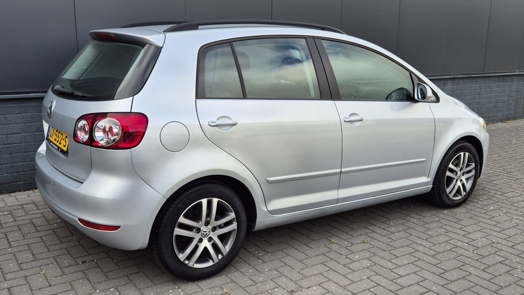 Volkswagen Golf Plus 1.4 tsi highline *dsg automaat*park assist*airco*navi*