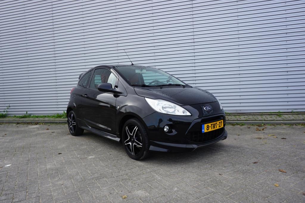 Ford KA 1.2 titanium x start/stop airco / leder / stoelverw. / elektr. rame