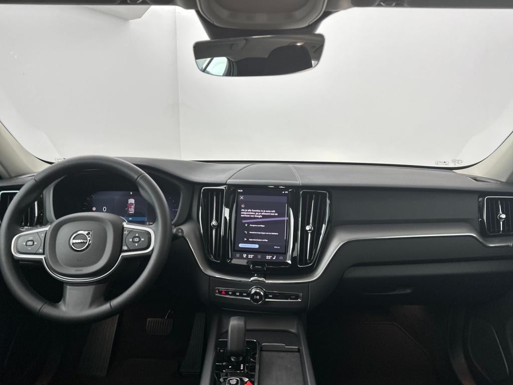 Volvo XC60 t6 398pk recharge bright| achteruitrijcamera| trekhaak| pano|