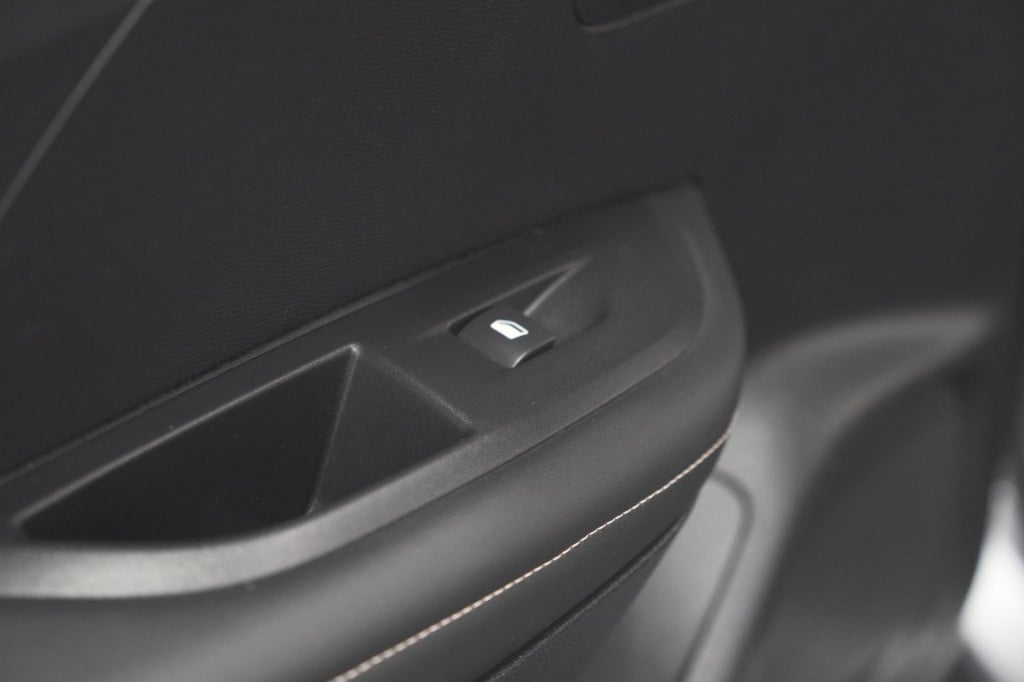 Peugeot 2008 hybrid 136 e-dcs6 allure | 360 camera | adaptieve cruise contr