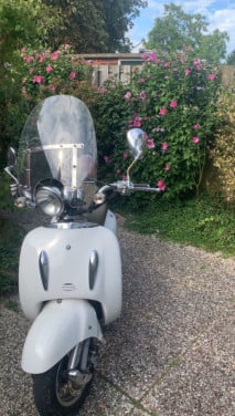 Retro scooter HUATIAN HT50QT-29 blauw kenteken