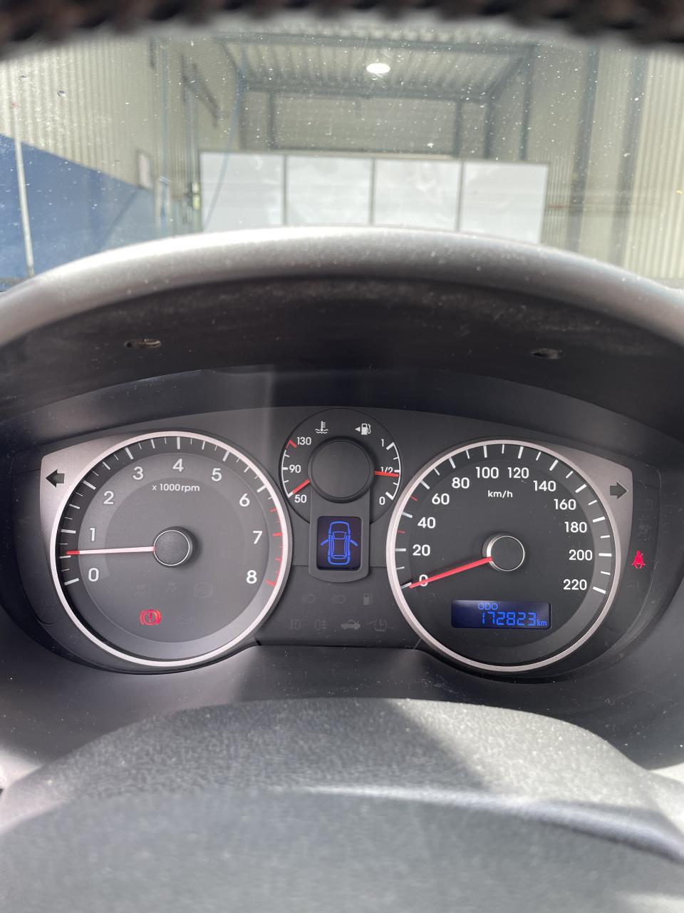 Hyundai i20 1.2| 5-DRS 2012 Blauw - DEFECTE KOPPAKKING