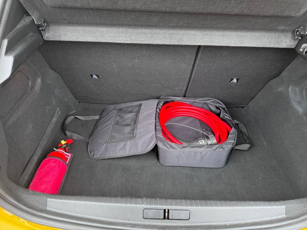 Peugeot 208 ev gt pack 50 kwh