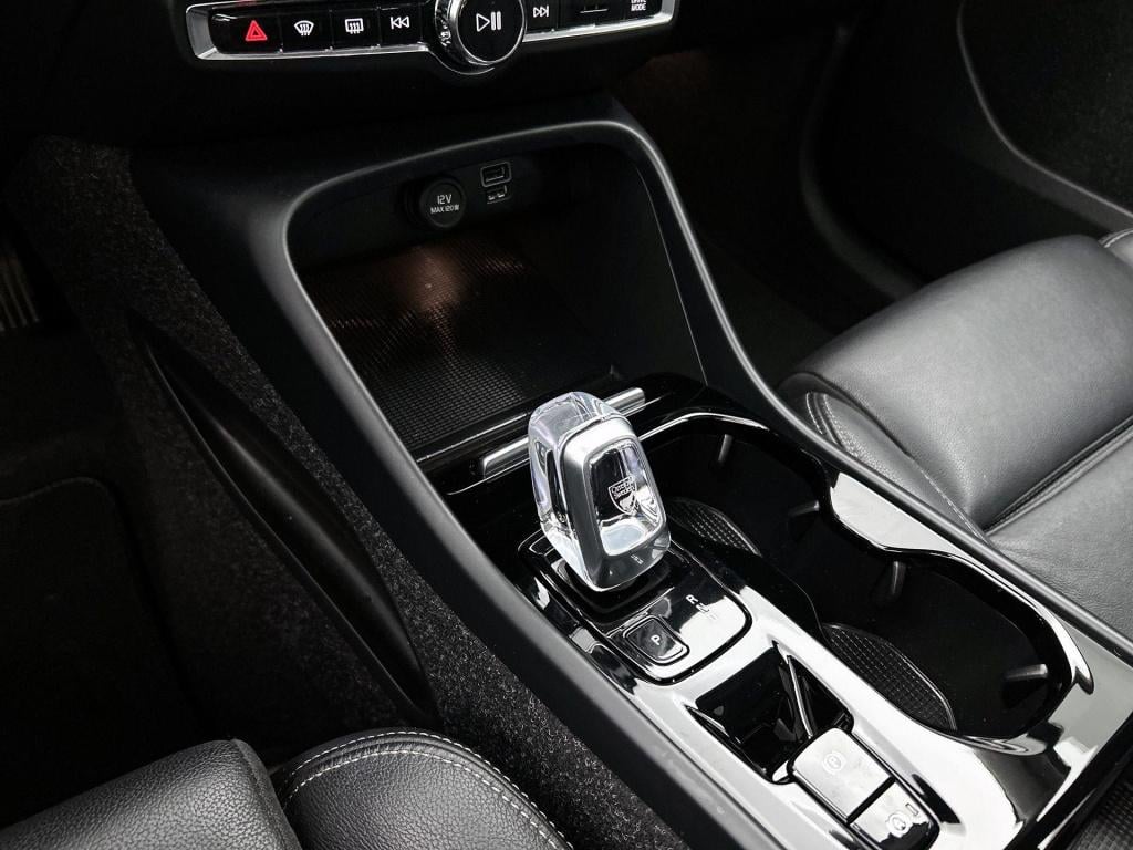 Volvo XC40 1.5 t5 recharge inscription | automaat | leder | panorama dak | 