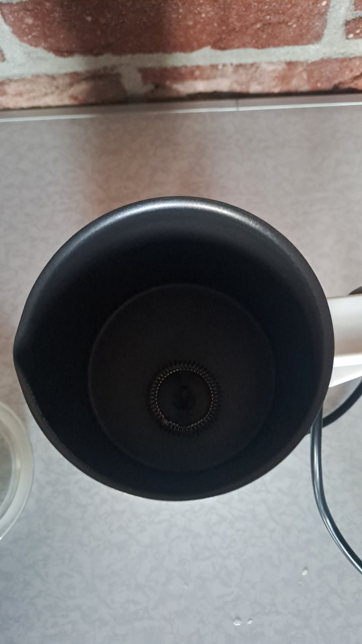 Elektrische  melkopschuimer