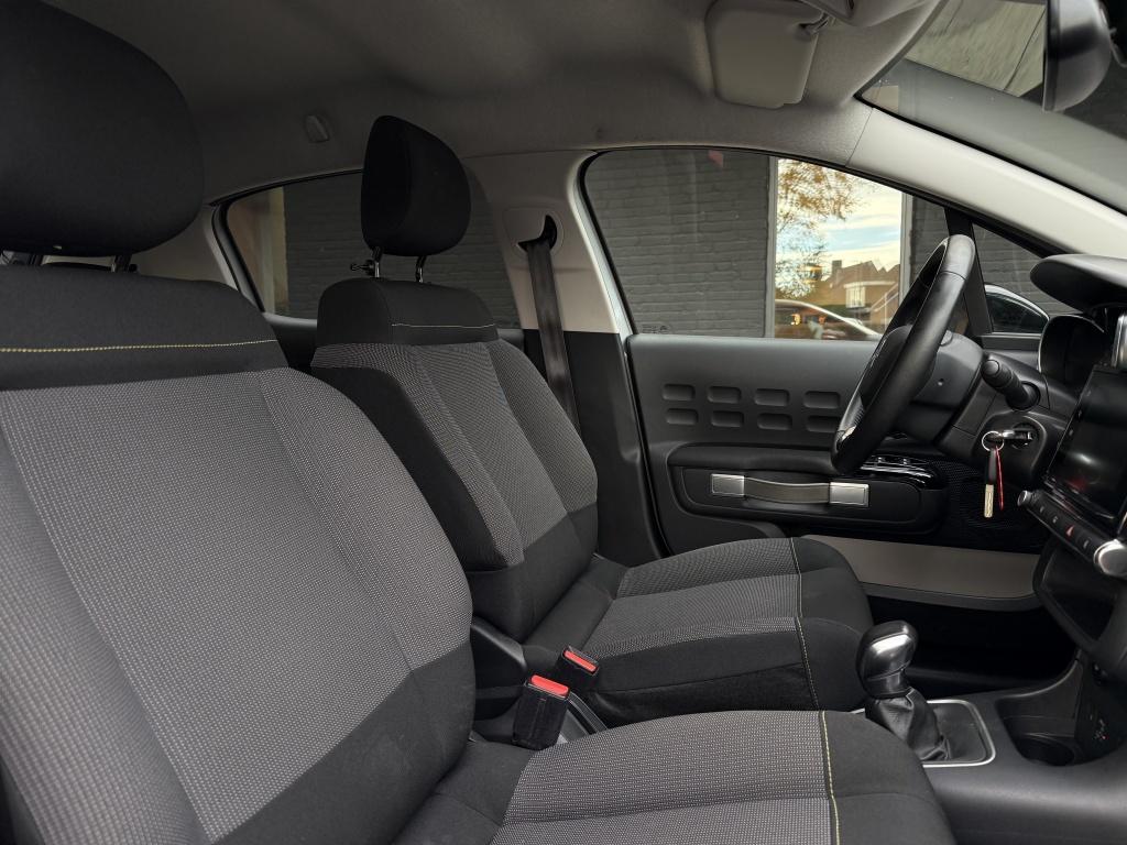 Citroen C3 1.2 pt s&s shine // automaat // trekhaak //