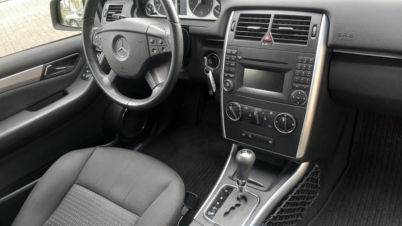 Mercedes B-Klasse 180 Automaat!!!!! 5drs bj:2009 airco apk 9-2026 i.z.g.st