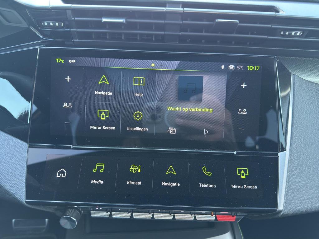 Peugeot 408 1.2 gt exclusive hybrid 145 | pano | memory | nappa | focal | 3