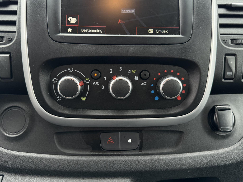 Nissan Nv300 2.0 dci 120 l2h1 acenta 3-zits | trekhaak | navigatie | camera