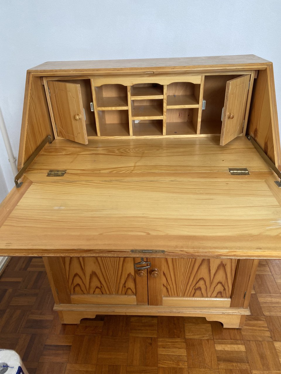 Secretaire