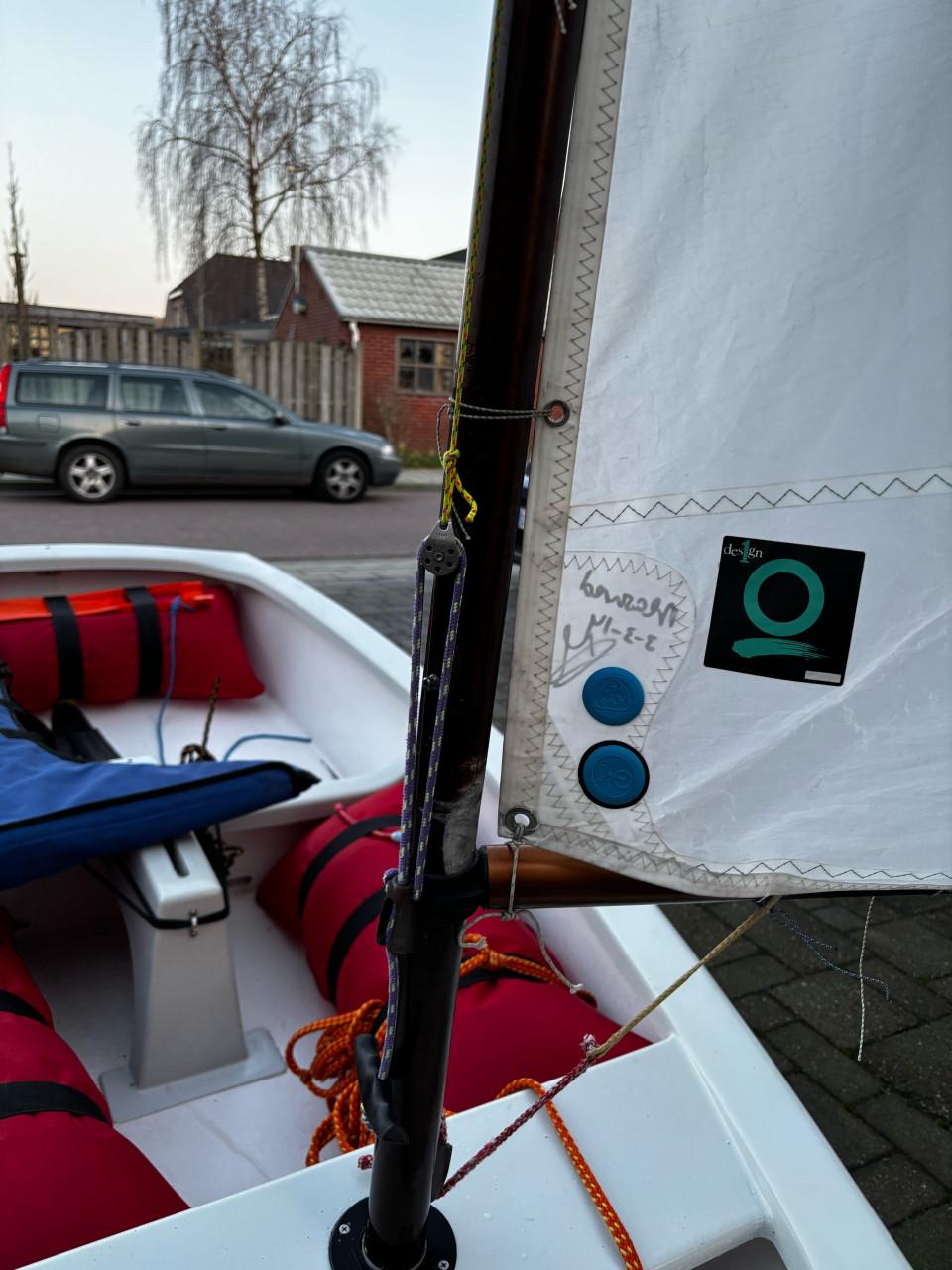 Wedstrijd optimist met meetbrief