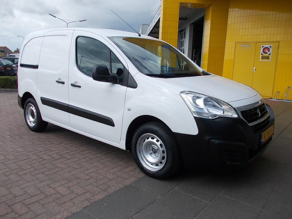 Peugeot Partner 1.6 hdi airco, cruise-contr., pdc, parrot