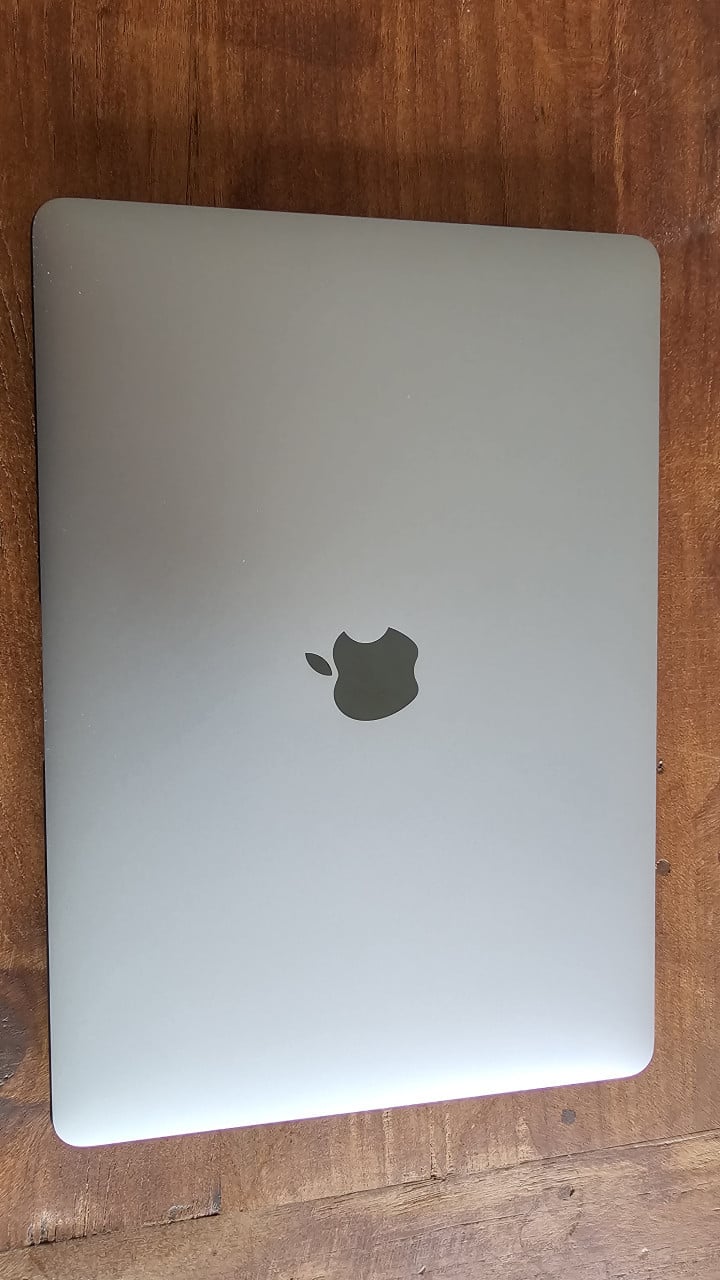 Apple Macbook Air M1 Spacegrey  November 2020