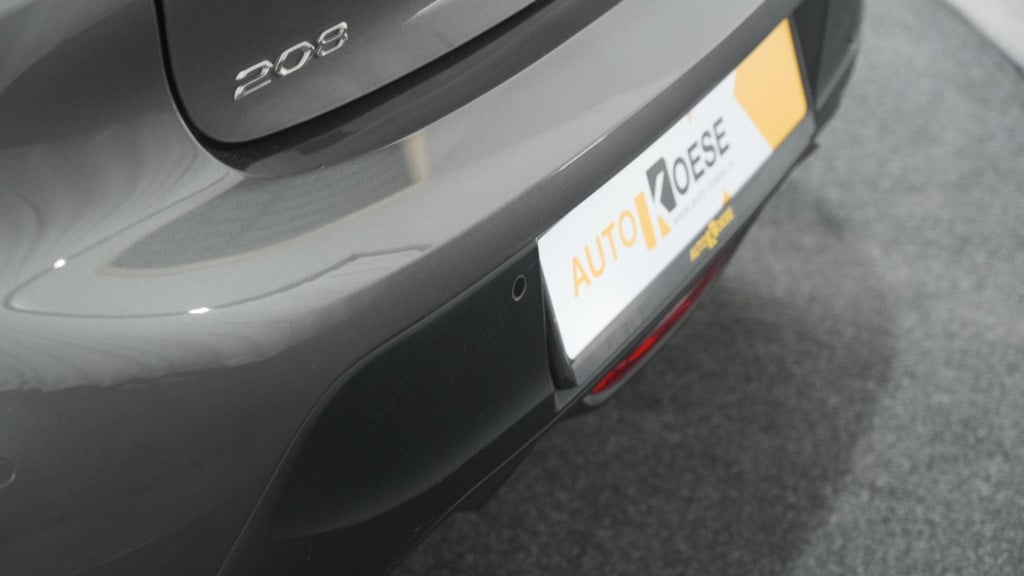 Peugeot 208 puretech 100 eat8 active | parkeersensoren | navigatie | apple 