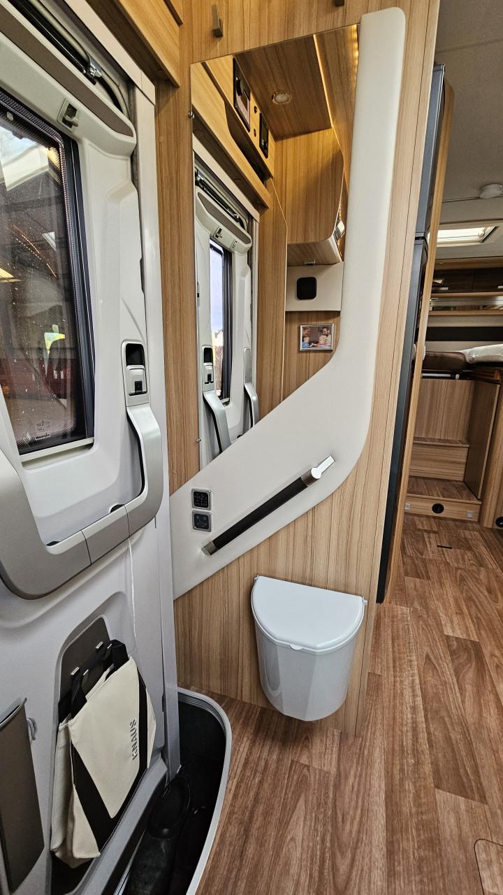 KNAUS SUN Ti 700 MEG Platinum Sel. bj 2020 56758 km van 1e eigenaar