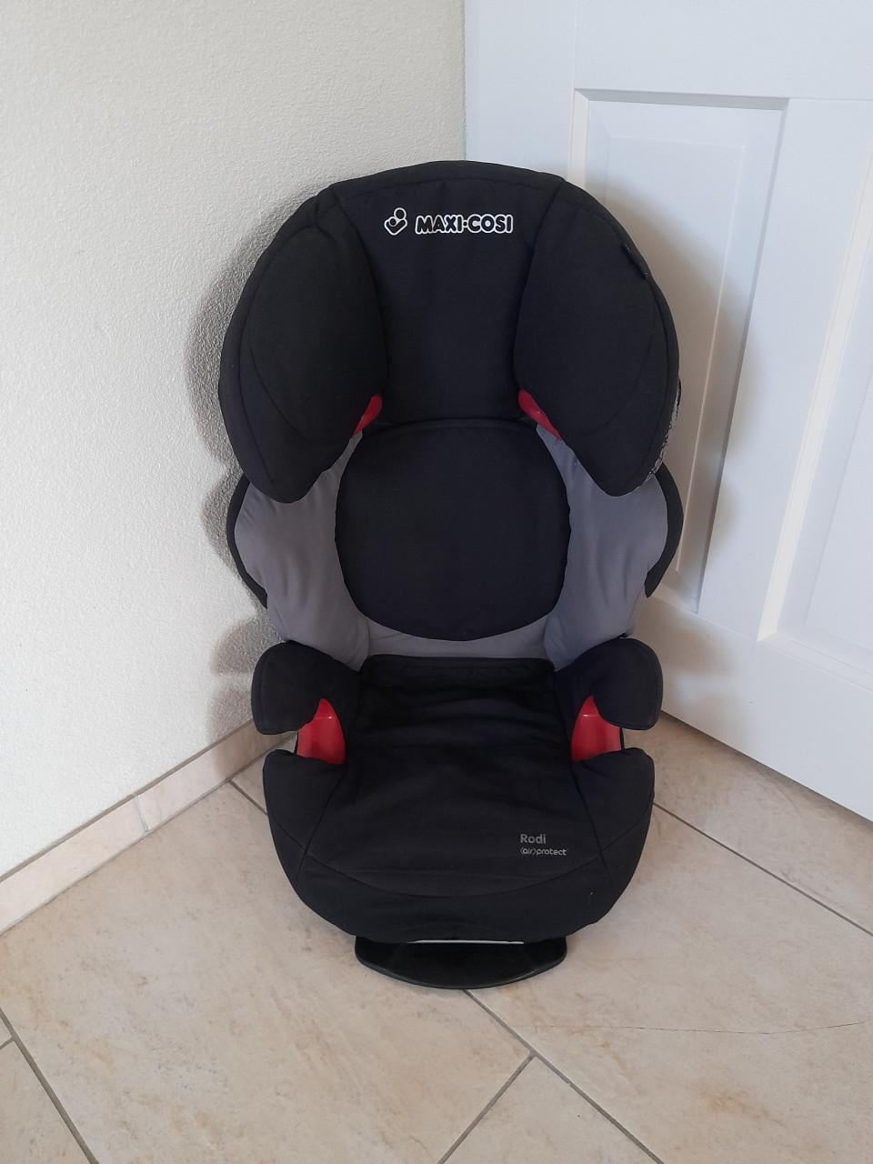 Maxi cosi Rodi (in goede nette staat) 15 / 36 kg