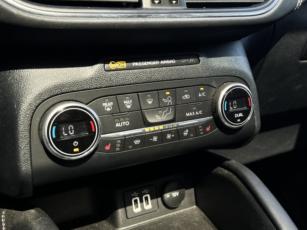 Ford Kuga 2.5 phev vignale | camera | trekhaak | panorama dak | apple/ andr