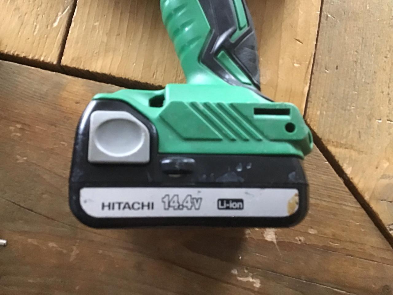 Te Koop. Hitachi accu boormachine.