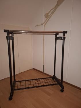 Verstelbaar dubbel kledingrek