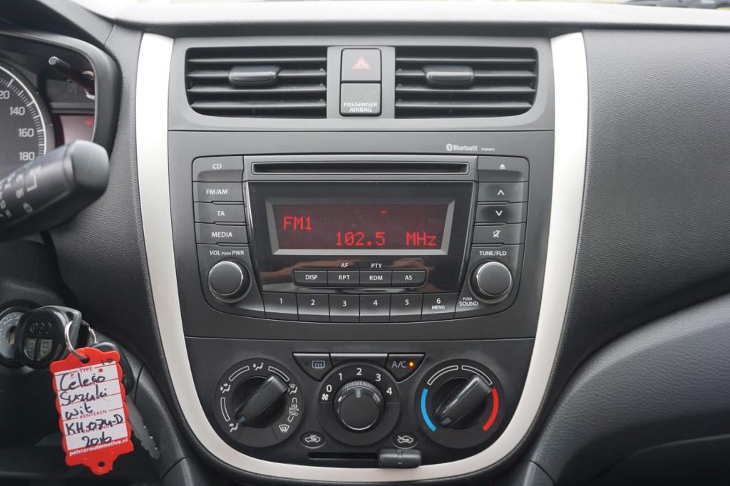 Suzuki Celerio 1.0 style airco / elektr. ramen / nap / nieuwe apk!!