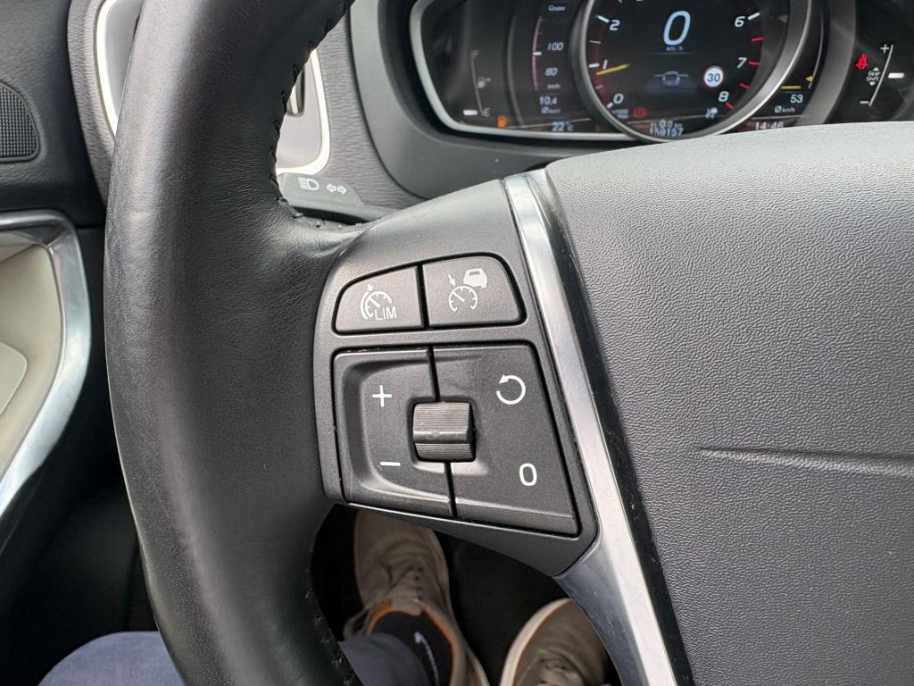 Volvo V40 1.6 t4 momentum